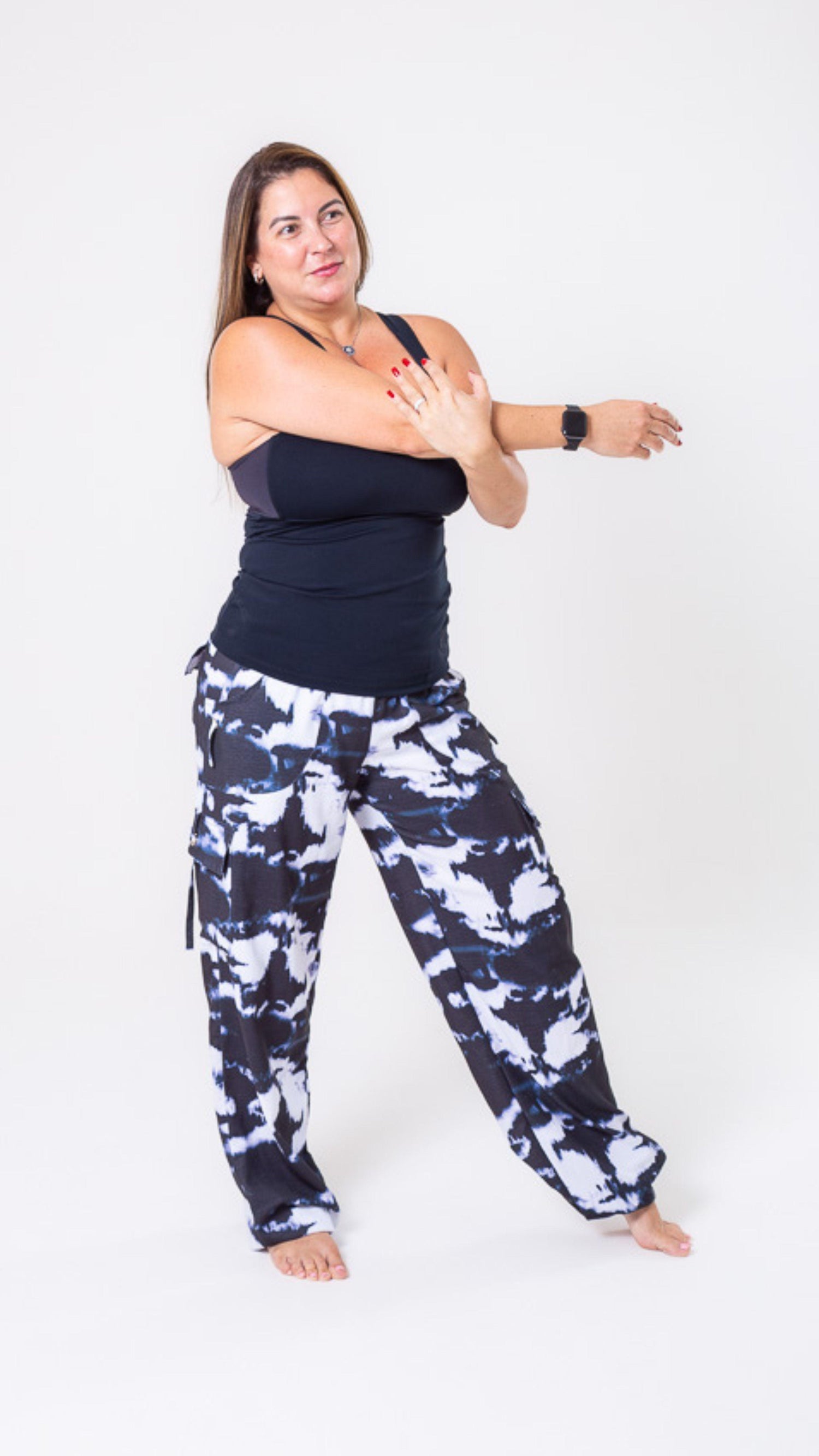 Midnight Lis Cargo Pants - Equilibrium Activewear
