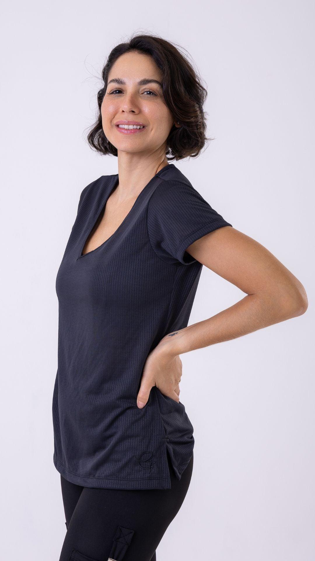 Black Dry Julyane T-Shirt - Equilibrium Activewear