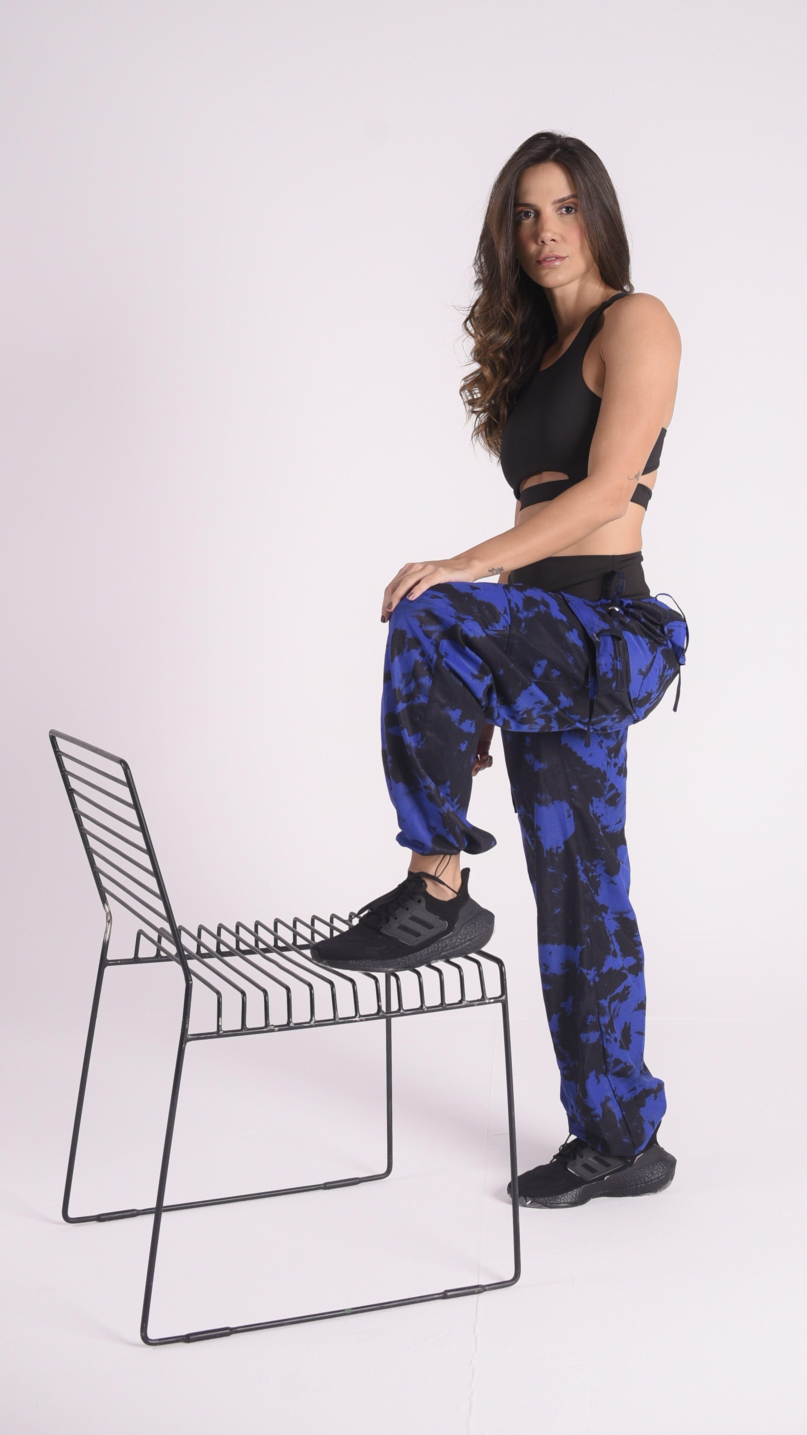Royal Tie-Dye Lis Cargo Pants - Equilibrium Activewear