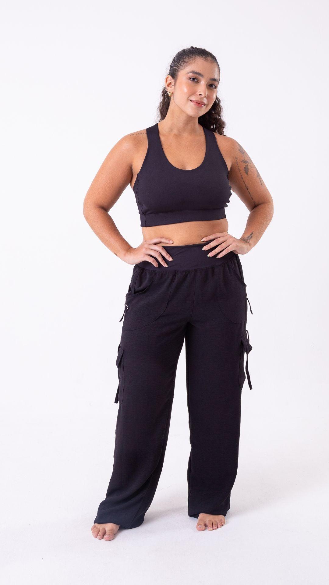 Black Lis Cargo Pants - Equilibrium Activewear